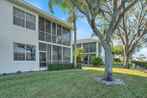5106 Lake Catalina Drive Boca Raton FL 33496