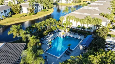 5106 Lake Catalina Drive Boca Raton FL 33496