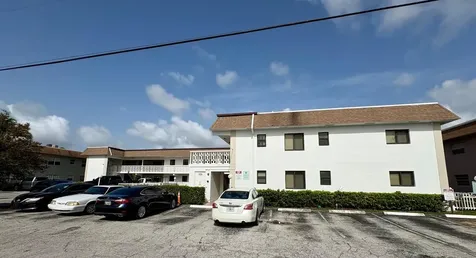 305 SE 9th Avenue Pompano Beach FL 33060
