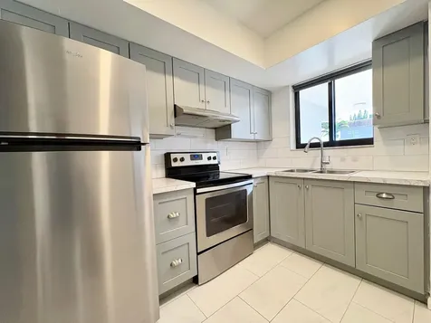 305 SE 9th Avenue Pompano Beach FL 33060