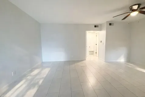 305 SE 9th Avenue Pompano Beach FL 33060