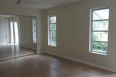 4510 NW 2nd Street Delray Beach FL 33445