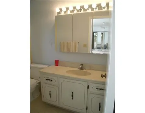 4510 NW 2nd Street Delray Beach FL 33445