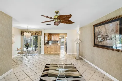 3068 Nw 25th Way Boca Raton FL 33434