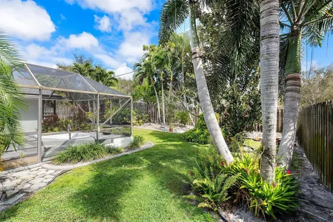3068 Nw 25th Way Boca Raton FL 33434