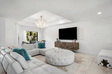 680 Ne Harbour Drive Boca Raton FL 33431