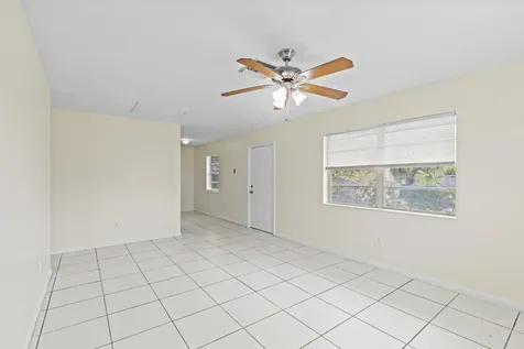349 Wickline Boulevard Lantana FL 33462