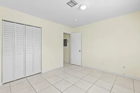 349 Wickline Boulevard Lantana FL 33462