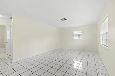 349 Wickline Boulevard Lantana FL 33462