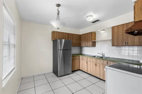 349 Wickline Boulevard Lantana FL 33462
