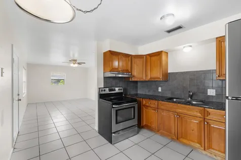 349 Wickline Boulevard Lantana FL 33462