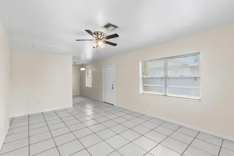349 Wickline Boulevard Lantana FL 33462