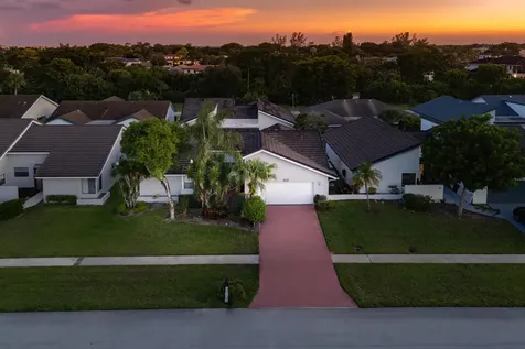 7718 San Mateo Drive Boca Raton FL 33433