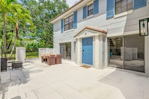 355 Prestwick Circle Palm Beach Gardens FL 33418
