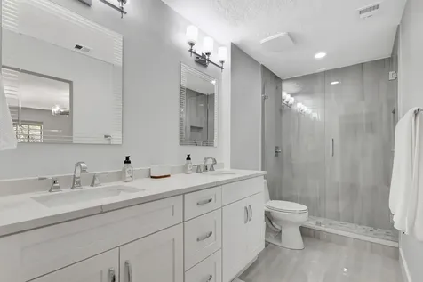 355 Prestwick Circle Palm Beach Gardens FL 33418