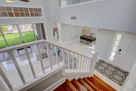 17 Selby Lane Palm Beach Gardens FL 33418