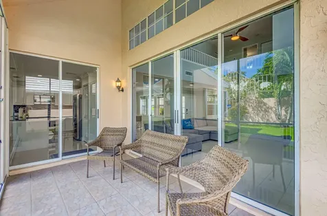 17 Selby Lane Palm Beach Gardens FL 33418