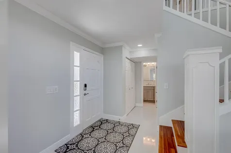 17 Selby Lane Palm Beach Gardens FL 33418