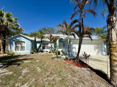 125 SW Donna Terrace Port Saint Lucie FL 34984
