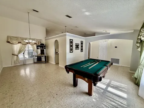 125 SW Donna Terrace Port Saint Lucie FL 34984