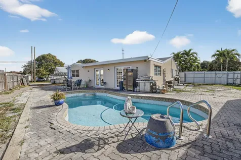 6721 Sw 28th Court Miramar FL 33023