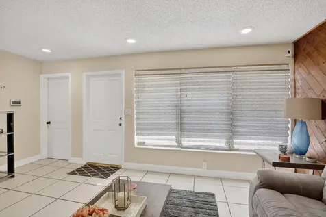 6721 Sw 28th Court Miramar FL 33023