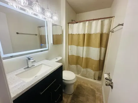 7801 Sw 8th Street North Lauderdale FL 33068