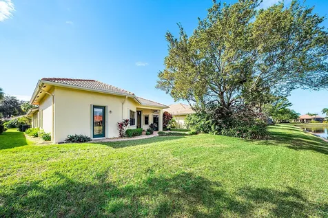 6880 Antinori Lane Boynton Beach FL 33437