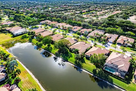 6880 Antinori Lane Boynton Beach FL 33437