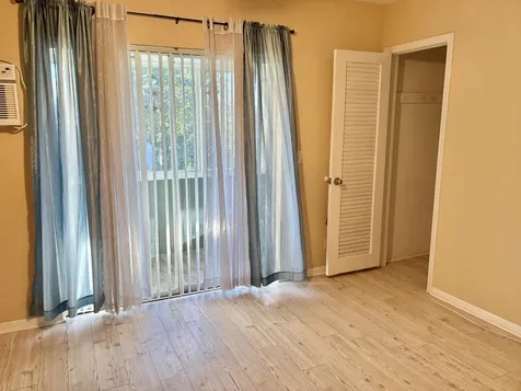 39 Waltham B West Palm Beach FL 33417