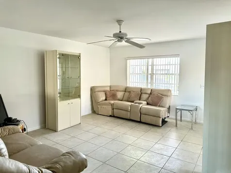 468 Capri J Delray Beach FL 33484