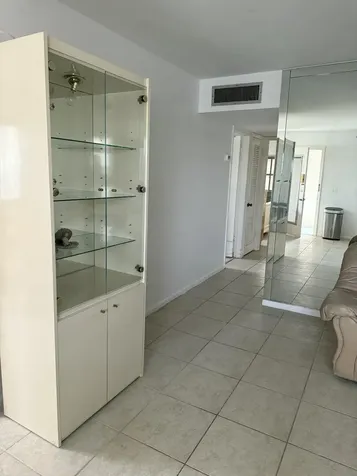 468 Capri J Delray Beach FL 33484