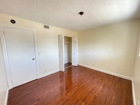 1501 Crescent Circle Lake Park FL 33403
