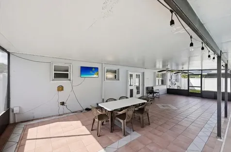 131 Se Lucero Drive Port Saint Lucie FL 34983