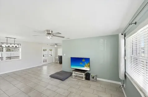 131 Se Lucero Drive Port Saint Lucie FL 34983
