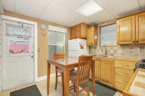 2 Kenmore Lane Boynton Beach FL 33435