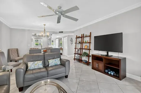 250 Ne 20th Street Boca Raton FL 33431