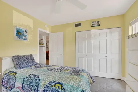 250 Ne 20th Street Boca Raton FL 33431