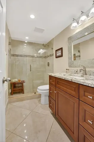 250 Ne 20th Street Boca Raton FL 33431