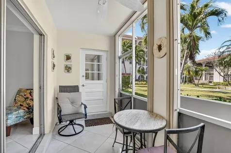250 Ne 20th Street Boca Raton FL 33431