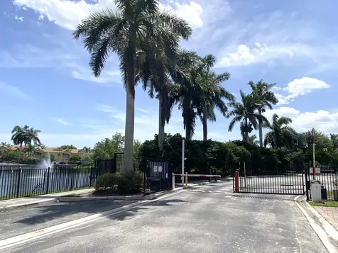 3261 Scarletta Drive Riviera Beach FL 33404