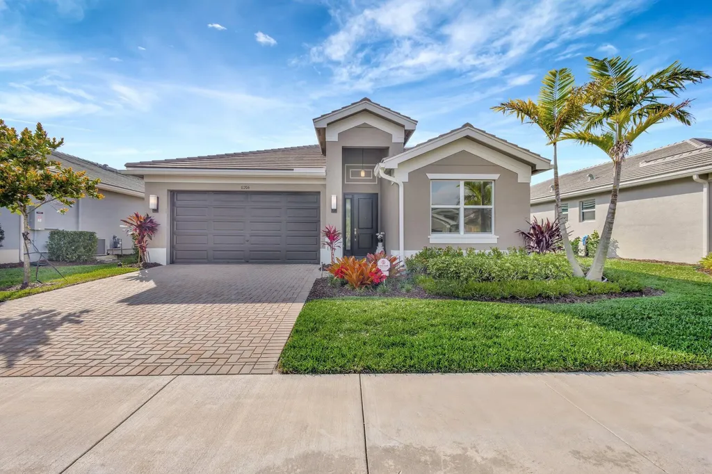 11706 Sw Oceanus Boulevard Port Saint Lucie FL 34987