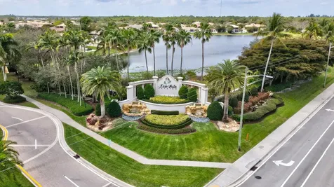 7135 Via Abruzzi Lake Worth FL 33467
