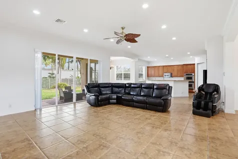 7135 Via Abruzzi Lake Worth FL 33467