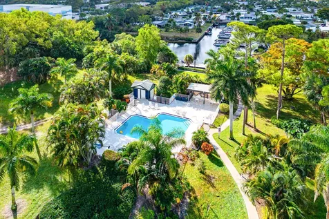5048 Heatherhill Lane Boca Raton FL 33486