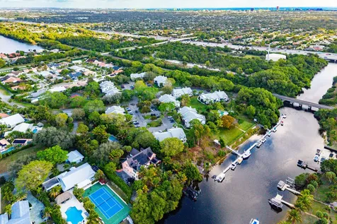 5048 Heatherhill Lane Boca Raton FL 33486