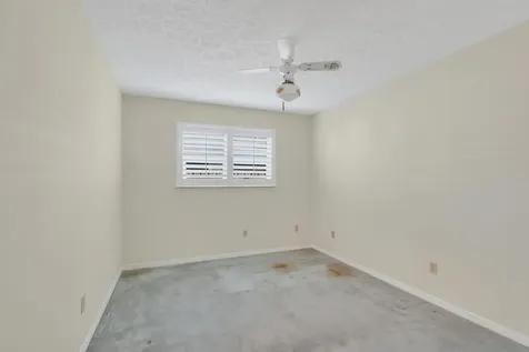 135 10th Avenue Vero Beach FL 32962