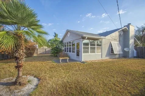 135 10th Avenue Vero Beach FL 32962