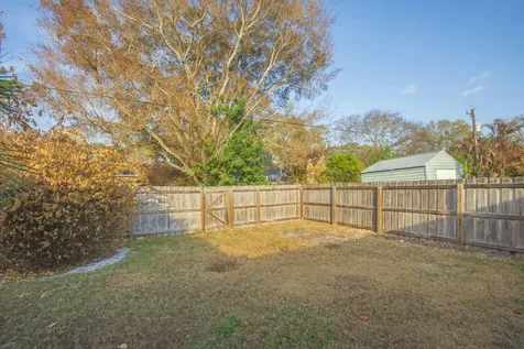 135 10th Avenue Vero Beach FL 32962