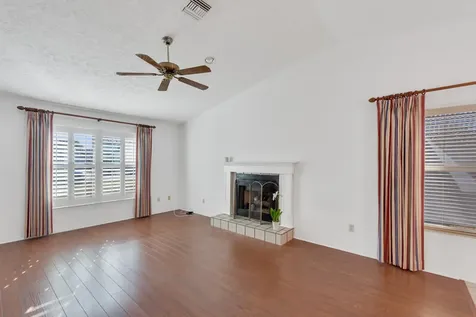 135 10th Avenue Vero Beach FL 32962